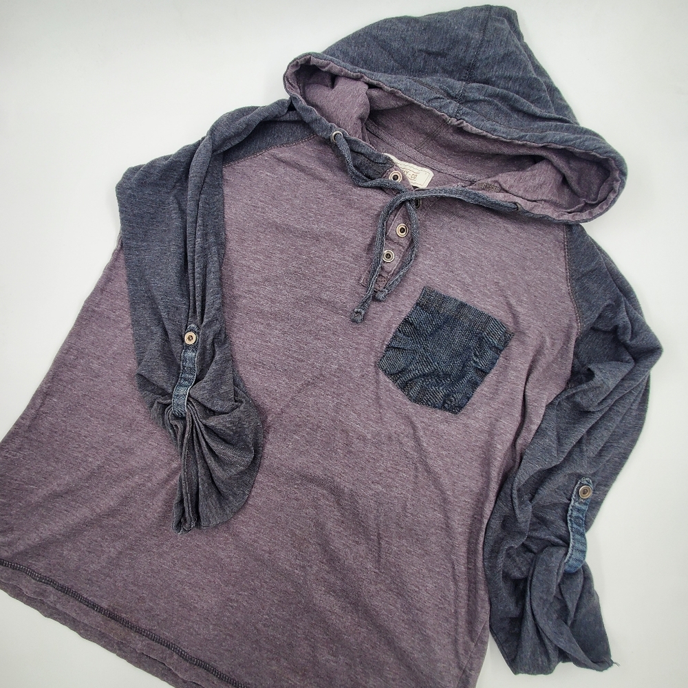 T Shirt Hoodie
